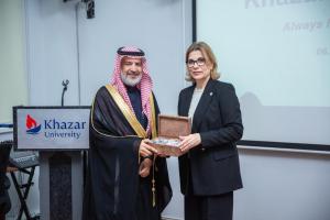 وكيل جامعة أمِّ القرى للدِّراسات العليا والبحث العلمي يزور بعض الجامعات الأذربيجانيَّة